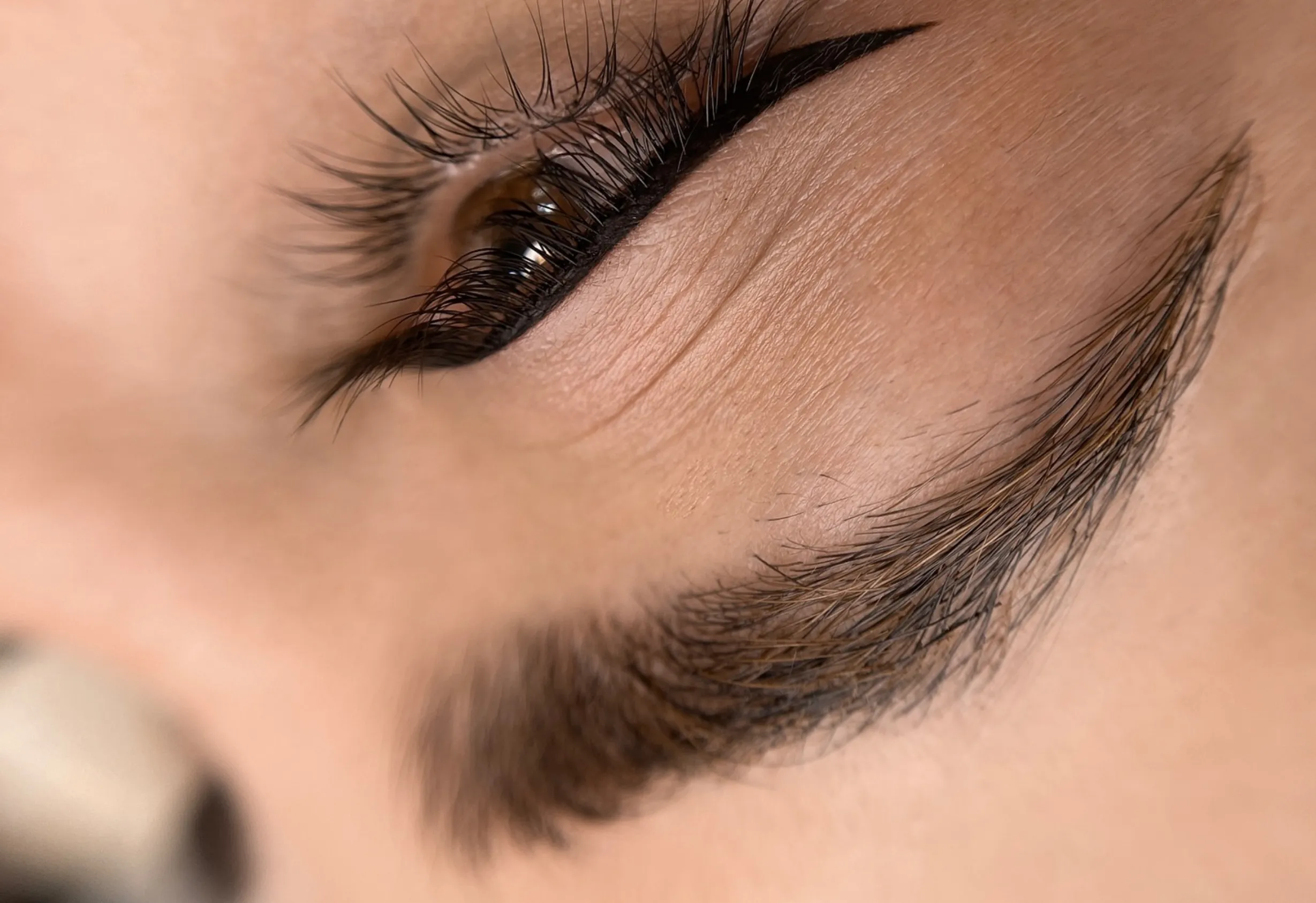 eyeliner tattoo pros and cons